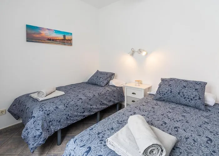 Luxury 3-bedroom With Heated Private Pool - In Marina Rubicon, Playa Blanca, Lanzarote * Playa Blanca